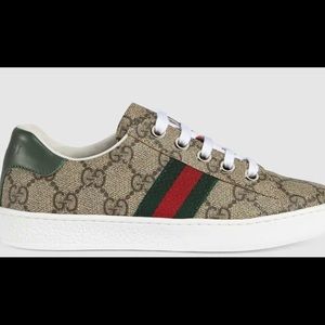 Gucci shoes